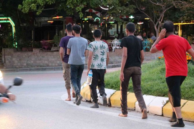 Sınırda Bulgar Zulmü: Göçmenlerin Üzerine Köpeklerini Saldılar