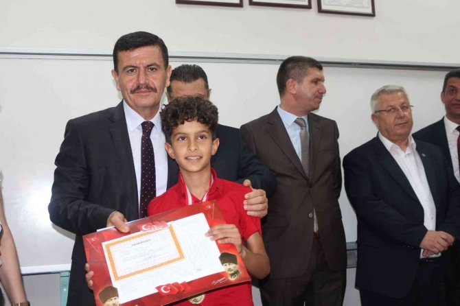 Burdur’da 42 Bin 430 Öğrenci Karne Aldı