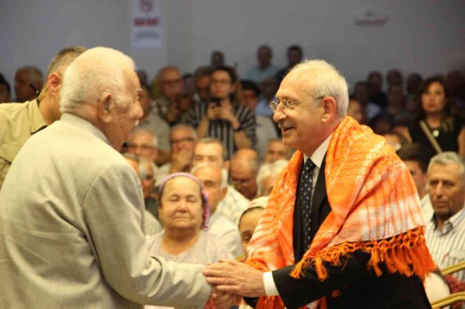 Kılıçdaroğlu’ndan Çiftçilere: “Sizi Bu Milletin Efendisi Yapacağım”