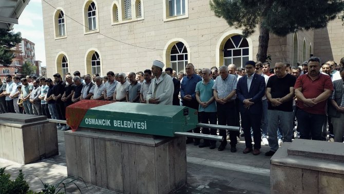 Elif Akıllı Gözyaşları Arasında Toprağa Verildi