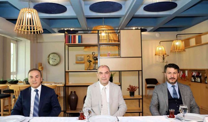 Eso’da ‘Tarım Orman Ve Meralarda Madencilik Faaliyetleri İ̇stişare Toplantısı’ Düzenlendi