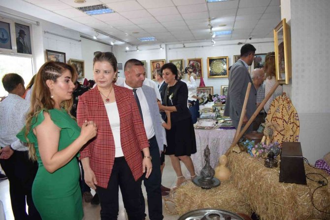 İ̇skenderun Hatmek’te Yıl Sonu Sergisi