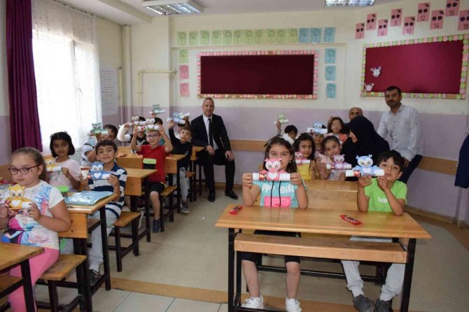 Sungurlu’da 7 Bin 726 Öğrenci Karne Aldı