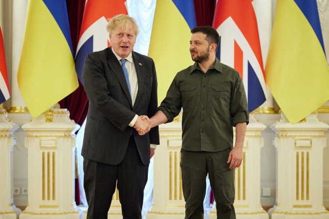 İ̇ngiltere Başbakanı Johnson’dan Kiev Ziyareti