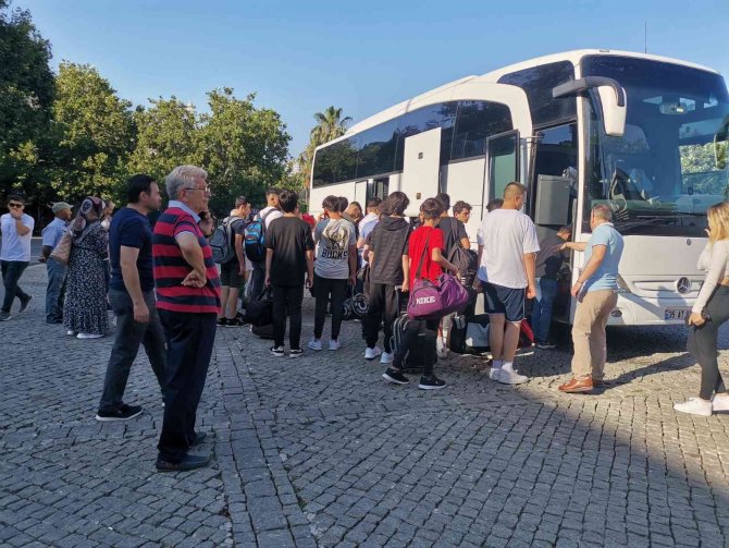 İ̇zmir Tem Şube, 37 Öğrenciyi Geziye Götürdü