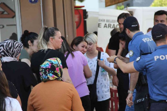Cinnet Getiren Polis 2 Çocuğunu Öldürüp İntihar Etti