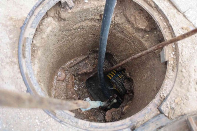 Uşak’ta Alt Yapı Çalışmasında Teknoloji Dönemi Başladı