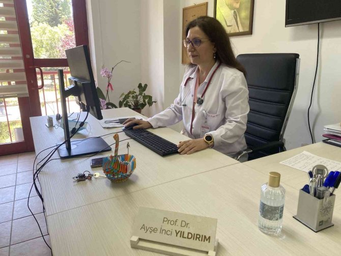 Çocuk Kardiyoloji Doktorundan Yaz Tatiline Giren Kalp Hastası Çocuklara Tavsiyeler