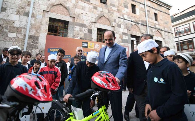 Başkan Altay “Güle Oynaya Camiye Gel” Projesi Başvurularını Başlattı