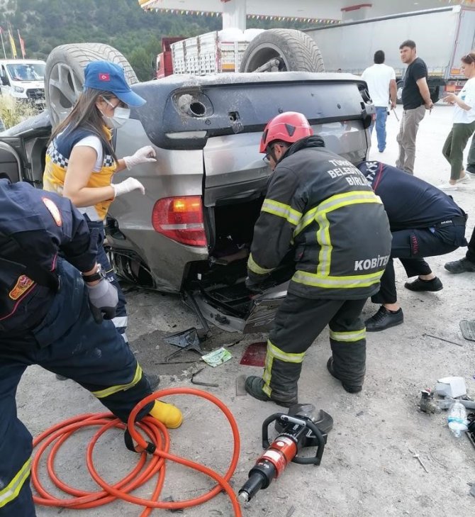 Bulgaristanlı Aile Kütahya’da Trafik Kazası Yaptı: 1 Ölü, 3 Yaralı
