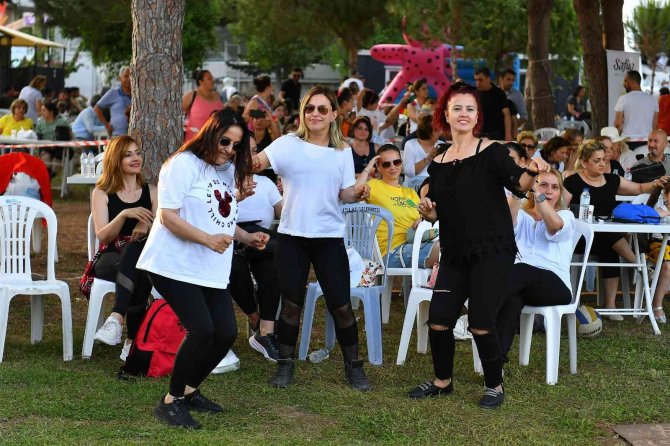 Kent Orkestrasından Denizciler Kampında ‘Yaza Merhaba’ Konseri