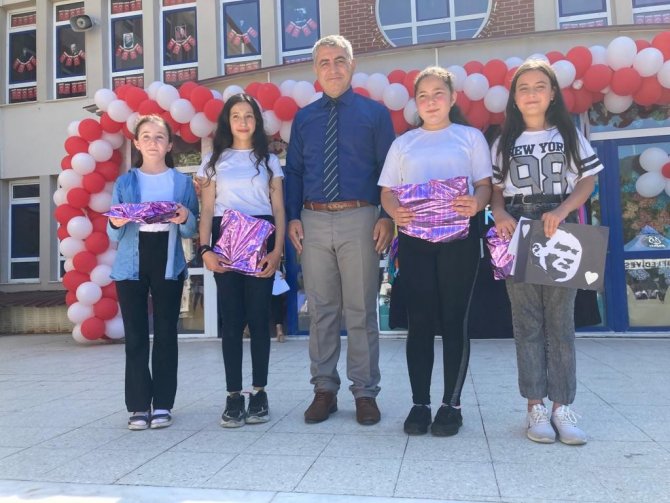 Nazilli’de Karne Ve Yaz Tatili Sevinci