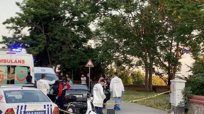 Pendik’te Şoke Eden Olay: Otomobilinin İçinde Ölü Bulundu