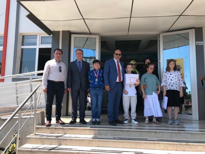 İ̇lkadım’da Karne Heyecanı