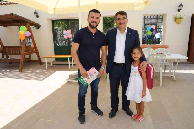 Şehzadeler’in Minikleri Karne Heyecanı Yaşadı