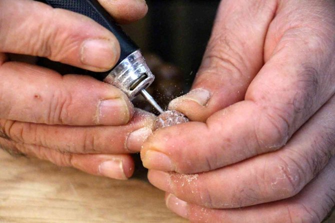 En Küçük Eserinde 5 Bin Dokunuş Var