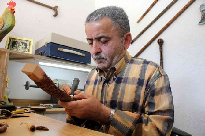 En Küçük Eserinde 5 Bin Dokunuş Var