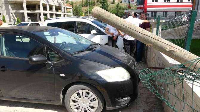 İ̇letişim Hatlarına Takılan Mikser Ortalığı Savaş Alanına Çevirdi