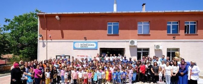 Kazada Ölen Okul Müdürünün İsmi Görev Yaptığı Okula Verildi