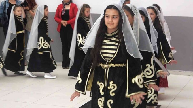 Yalova’da Karne Heyecanı