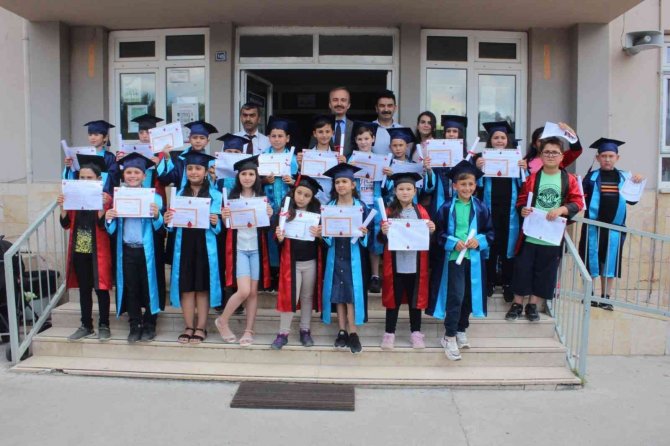 Çaycuma’da 13 Bin 480 Öğrenci Karne Aldı