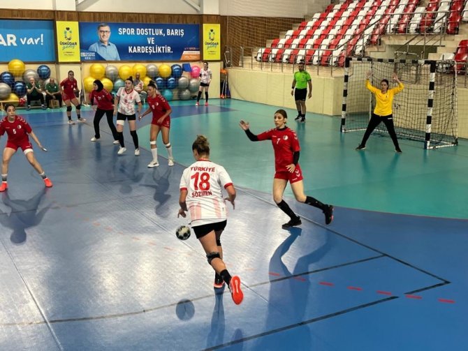 A Milli Kadın Hentbol Takımı, Cezayir’e Mağlup Oldu