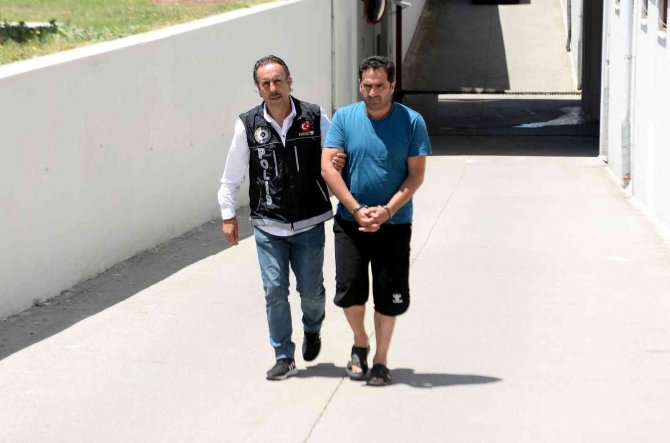 Kahve İle Kamufle Edilmiş 72 Kilo Esrar Ele Geçirildi