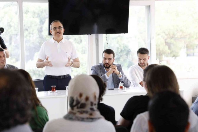 Ak Parti İ̇zmir’de ‘Gönül Seferberliği Modeli’nin 3. Etabı Başlatıldı