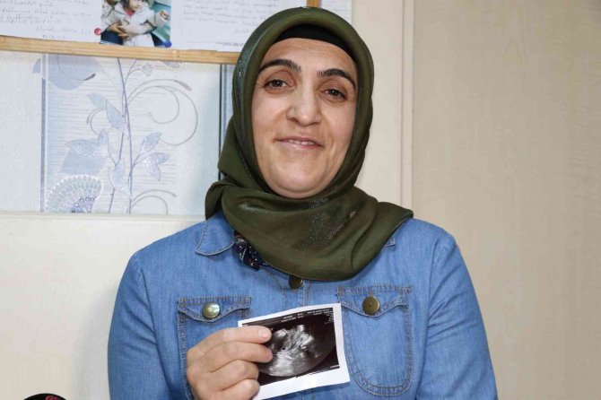 İ̇leri Yaş Ve Yumurta Tembelliği Nedeniyle Çocuk Hasreti Çekiyordu, Diyarbakır’da Bu Hasret Son Buldu