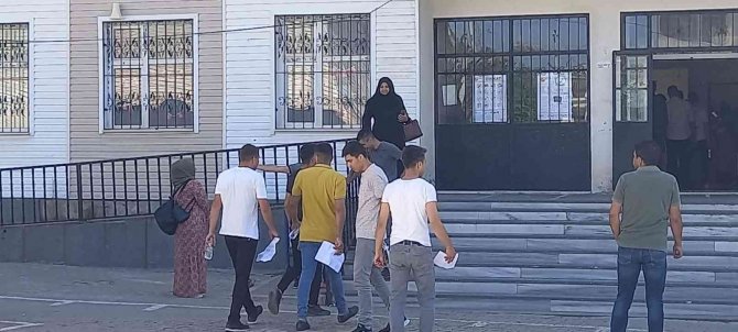 Tatvan’da Öğrencilerin Yks Heyecanı