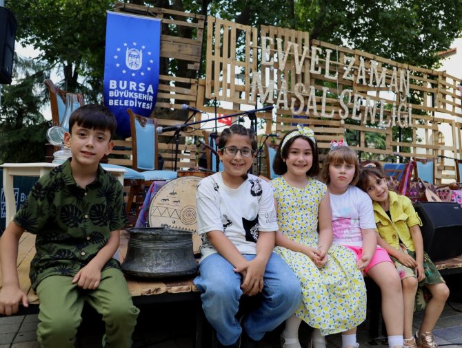 Bursa’da Masal Dünyasına Renkli Yolculuk
