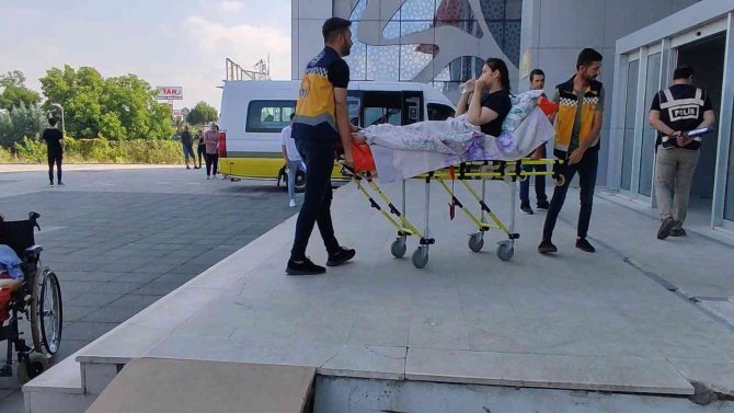 Bursa’da Kazada Yaralanan İki Arkadaş Bugün Yks Heyecanı Yaşadı