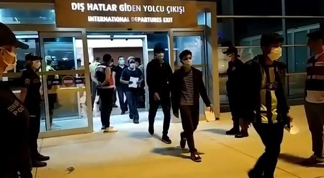 Çanakkale’de Afganistan Uyruklu 227 Düzensiz Göçmen Sınır Dışı Edildi