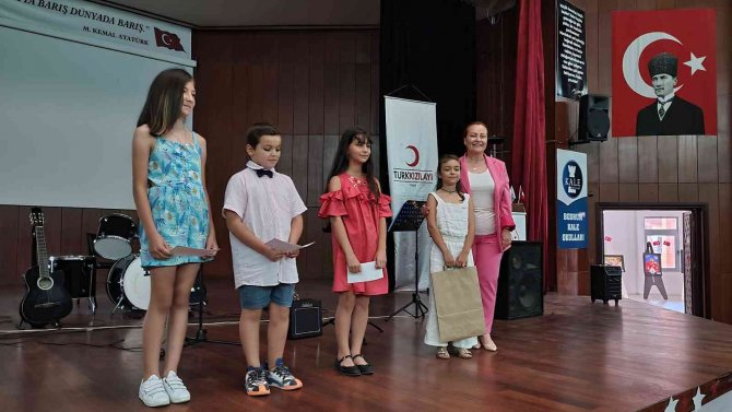 Bodrum’da ’2031 Kızılay Mars’ta Resim Ve Kompozisyon Yarışması Sonuçlandı