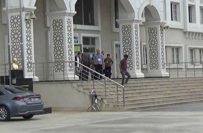 Sınav Merkezinde Merdivenlerden Düşen Öğrenci Hastanelik Oldu