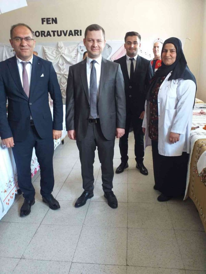 El Emeği Göz Nuru Ürünler Sergilendi