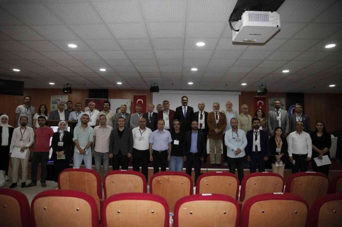 Hakkari Üniversitesi’nden "1. Kültür Varlıkları Çalıştayı"