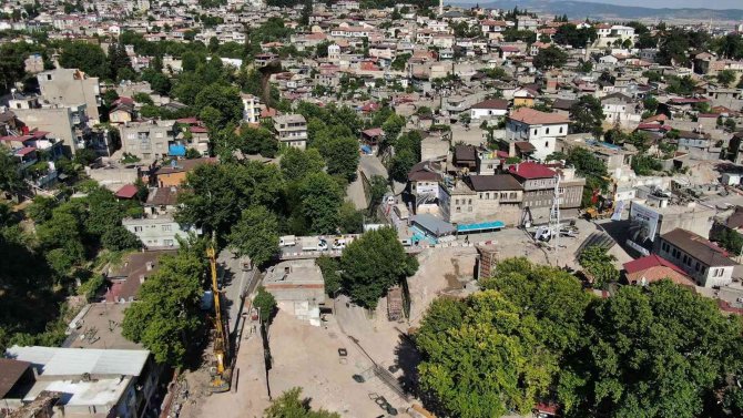 Kanlıdere’nin Yeni Köprüsünün Temeli Atıldı