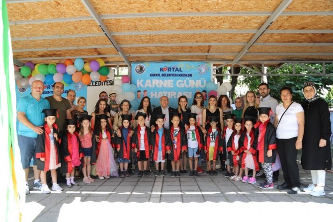 Kartal Belediyesi Kreşlerinde Karne Heyecanı