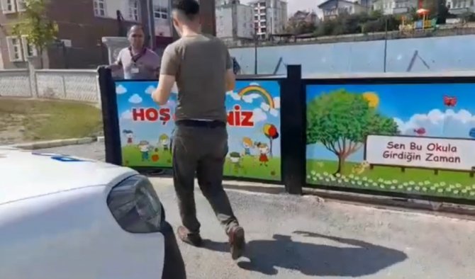 Polis Ekipleri, Öğrencileri Sınavlarına Yetiştirebilmek İçin Zamanla Yarıştı