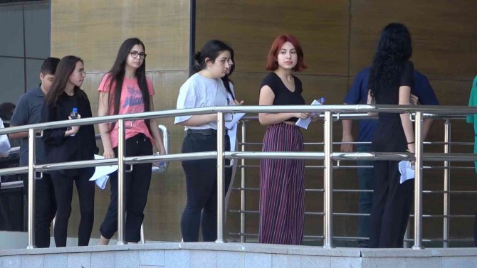 Barajsız İlk Yks Başladı