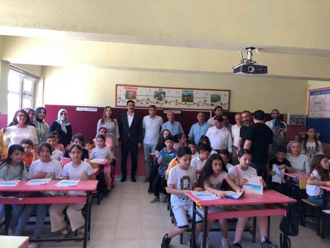 ’Aileler Okuyor Çocuklarını Tanıyor’ Projesi Tamamlandı