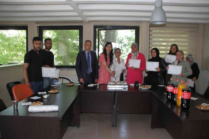 Mesleki Eğitim Merkezi’nde Diploma Töreni Düzenlendi