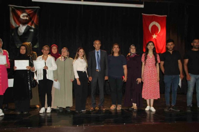 Mesleki Eğitim Merkezi’nde Diploma Töreni Düzenlendi