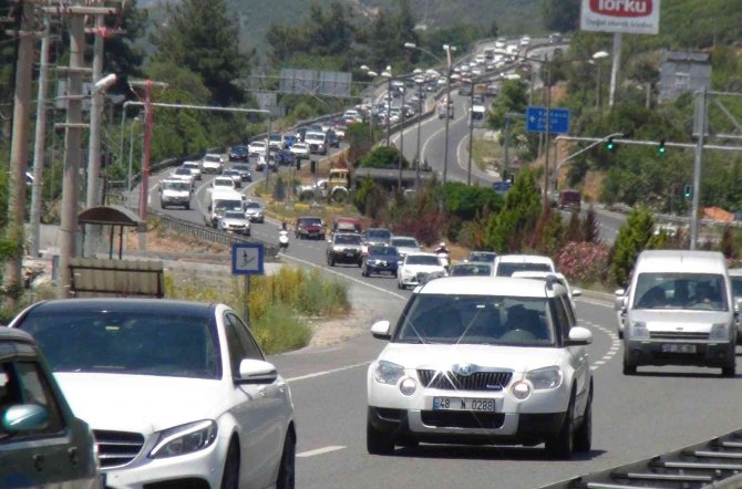 Sınav Bitti, Trafik Tıkandı