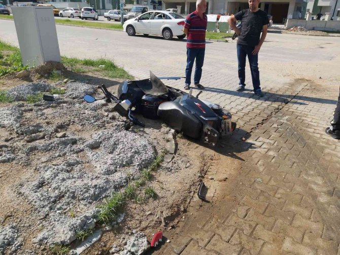 Sınav Yolunda Kaza Yapınca İmtihana Giremediler