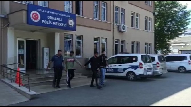 Pendik’te Uyuşturucu Ticareti Yapılan İş Yerine Operasyon