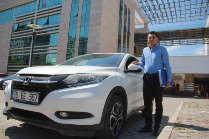 Sıfır Araç Aldı, ’Fabrikasyon Hatalı’ Çıktı