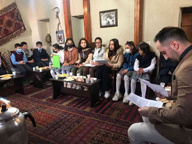 Okuyarak Kazandılar, Altınla Ödüllendirildiler