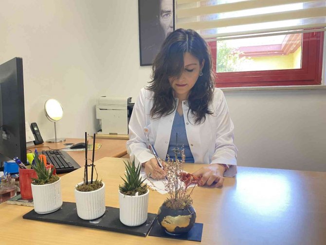 Uzmanlardan Diyabet Hastalarına ’Tatil Planından Önce İlaç Planına’ Dikkat Etme Uyarıları